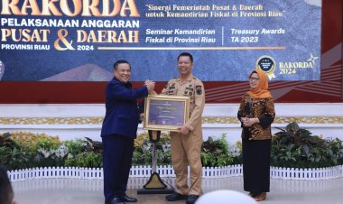 Pemko Pekanbaru Raih Dua Penghargaan di Treasury Award 2024