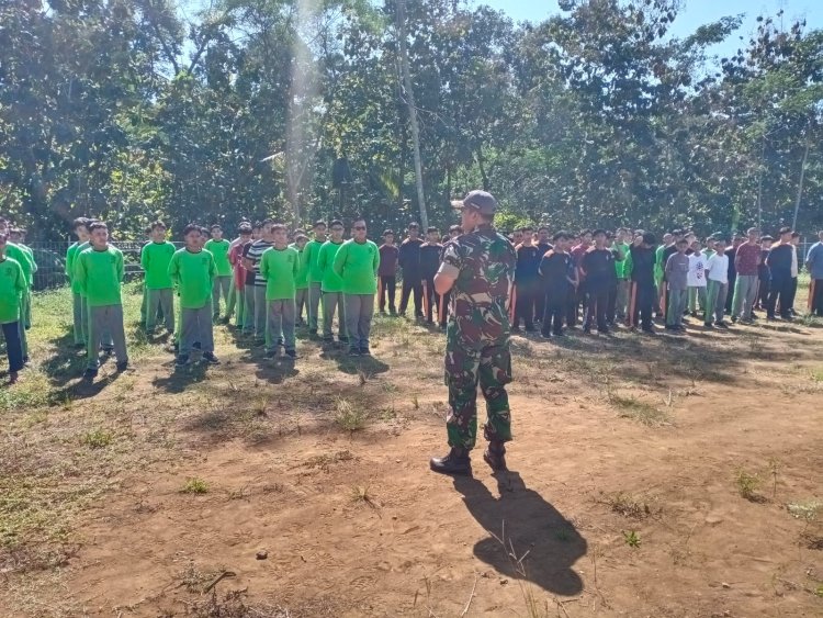 Babinsa Ampel Latih PBB untuk Bentuk Karakter Generasi Muda di Boyolali