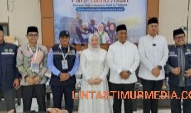 Jamaah Haji Riau Kloter BTH 09 Tiba di Debarkasi Batam