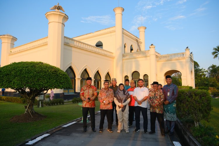 Afni Usul Restorasi Cagar Budaya Siak ke DPR RI