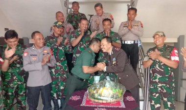 Koramil Serengan Beri Tumpeng HUT Bhayangkara ke-79 ke Polsek