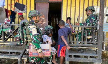 TNI Gelar Pengobatan Gratis di Benawa, Papua