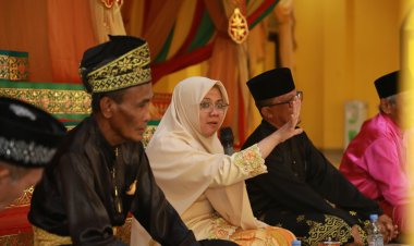 Bupati Afni Usulkan Foto Sultan Siak di Tiap Rumah dan Kantor