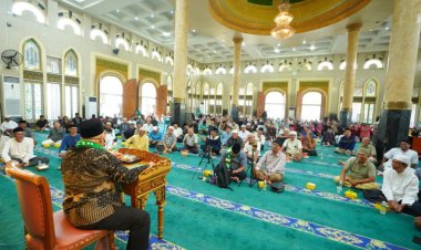 Maulid Nabi Muhammad SAW 1447 H di Masjid Agung Ar-Rahman Pekanbaru Penuh Khidmat