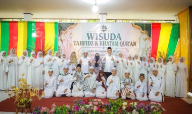 Wali Kota Paisal Hadiri Wisuda Tahfizh SMPN Binsus Dumai, Titip Pesan untuk Orang Tua