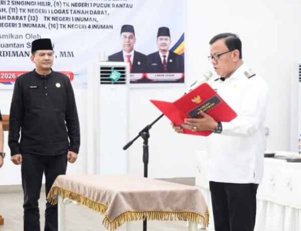Bupati Kuansing Lantik 36 Kepala Sekolah, Fokus Pendidikan Berkualitas