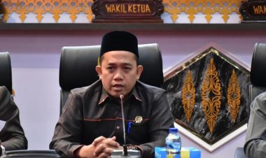 Komisi II DPRD Pekanbaru Cari Solusi STHPB Pedagang Pasar Kodim