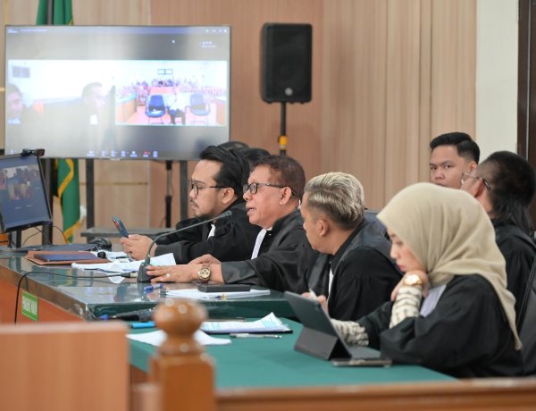 Abdul Wahid Optimistis Bebas, Berharap Keadilan di Sidang Tipikor Riau