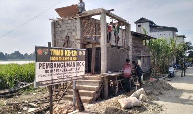 Pembangunan MCK Dusun 1 TMMD ke-129 Kodim 0313/KPR Capai Progres 87%, Masuki Tahan Pemasangan Keramik