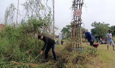 Haji Erman Ajak Warga RT 03 RW 04 Tangkerang Barat Hidupkan Kembali Semangat Gotong Royong