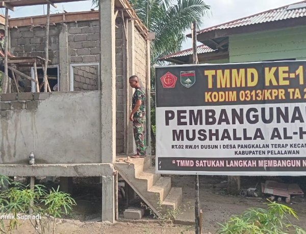 Berkat Gotong Royong, Pembangunan Fasilitas Sanitasi Mushala Al-Hijrah Pangkalan Terap Dekati Tahap Akhir   