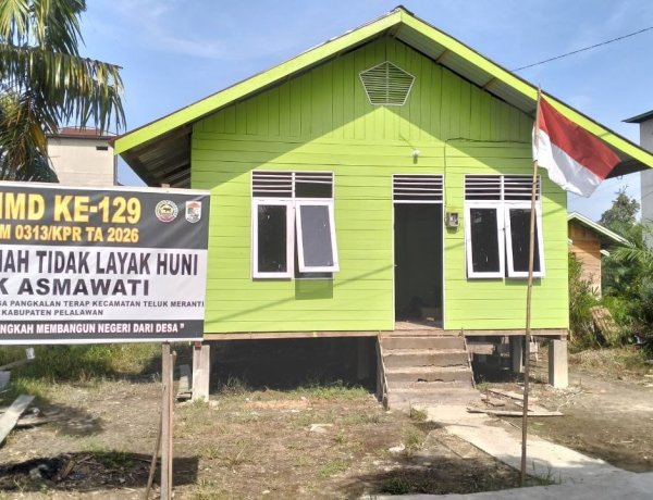 Memasuki H-6 TMMD ke-129 Kodim 0313/KPR, Pembangunan RTLH Ibu Asmawati Masuki Tahap Finishing dan Pengecatan   