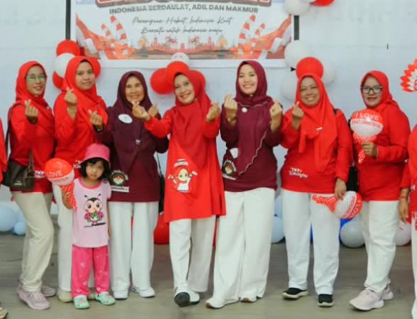 DWP Kuansing Semarakkan HUT RI ke-81 dengan Lomba Penuh Kekompakan