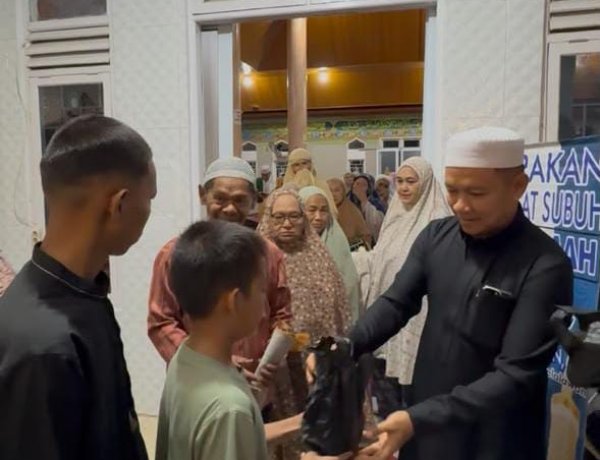 wakil Bupati Pelalawan Galakan Shalat Subuh Berjama'ah Dan Bersedekah
