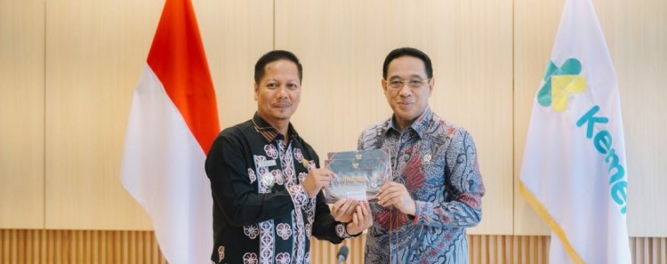 Muklisin dan Wamenkes Bahas Penguatan Kesehatan Kuansing