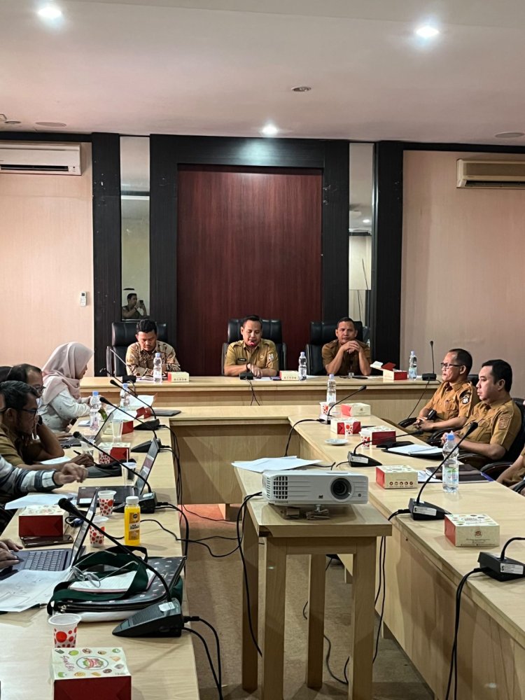 Sekda Pelalawan Buka Lokakarya Studi Anggaran untuk Dukung Lanskap Lestari
